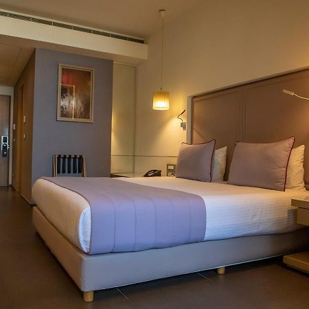 Saifi Suites Hotel Beiroet Buitenkant foto