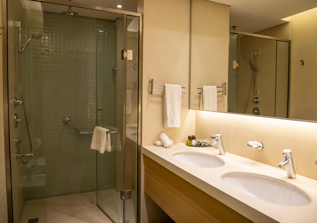Saifi Suites Hotel Beiroet Buitenkant foto