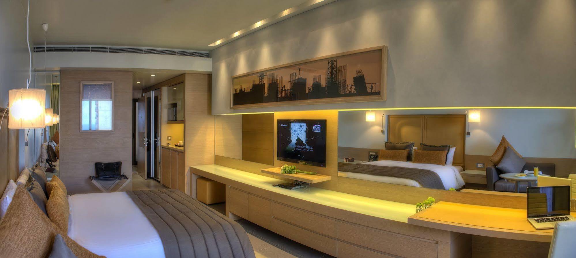 Saifi Suites Hotel Beiroet Buitenkant foto